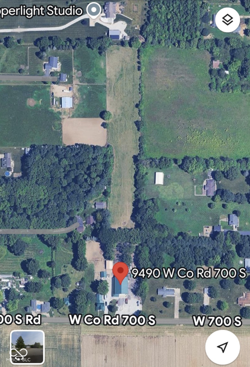Listing Image 4