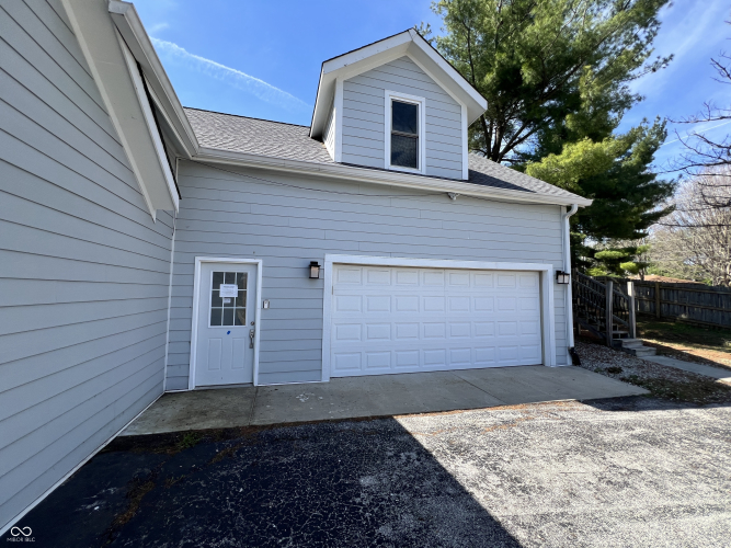 Listing Image 17