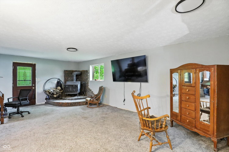 Listing Image 28