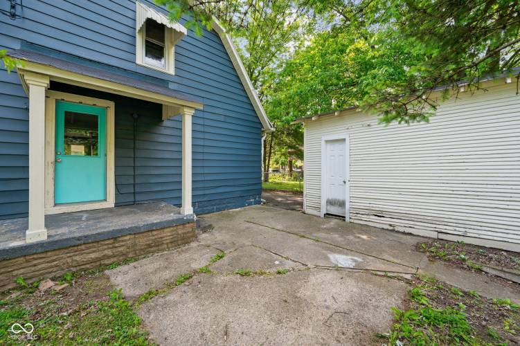 Listing Image 30