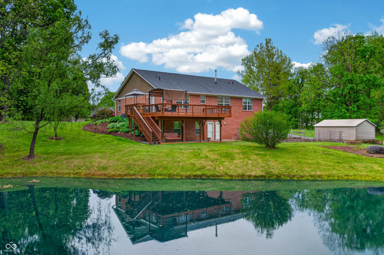 Listing Image 64