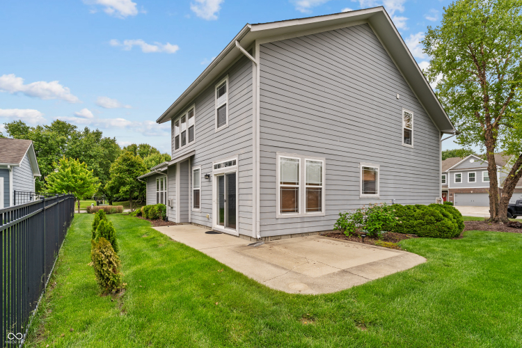 Listing Image 6