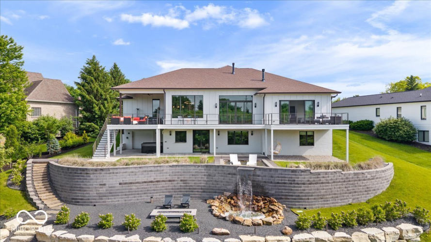 Listing Image 89