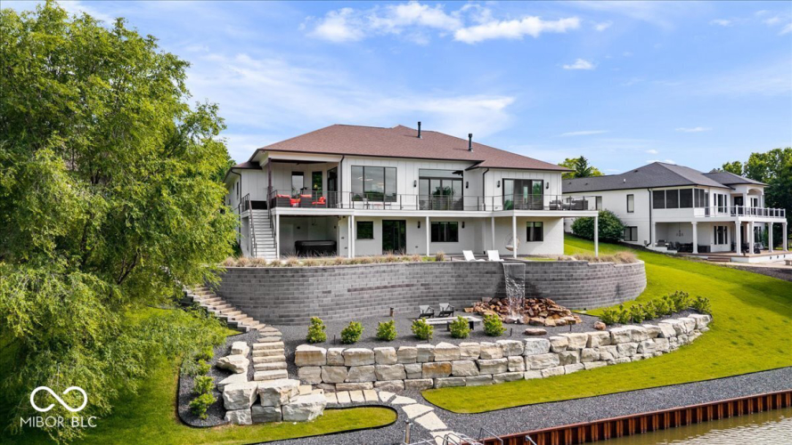 Listing Image 91
