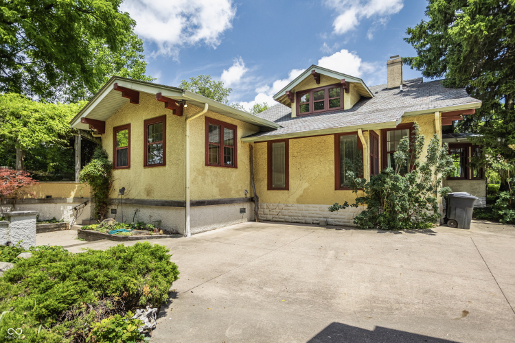 Listing Image 53