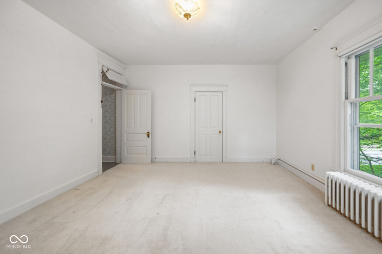 Listing Image 38