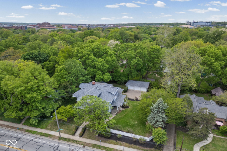 Listing Image 54