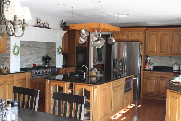 Listing Image 11