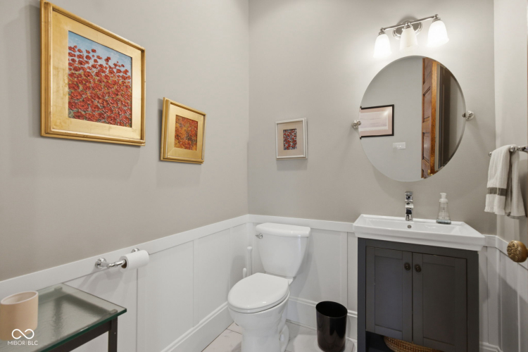 Listing Image 31