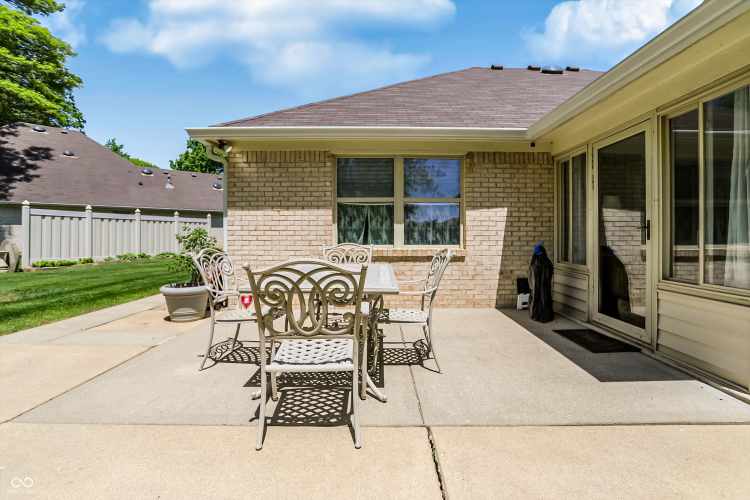 Listing Image 53