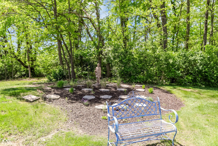Listing Image 54
