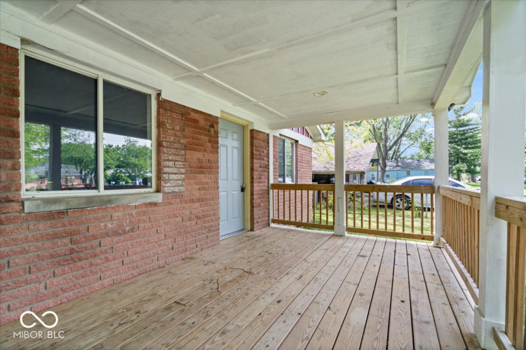Listing Image 18