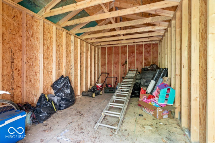 Listing Image 20