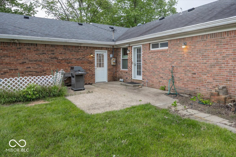 Listing Image 24