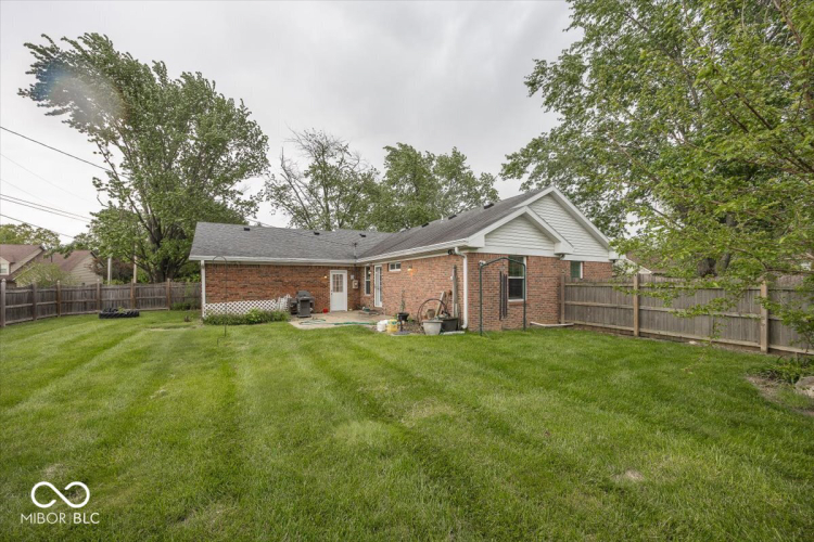 Listing Image 26