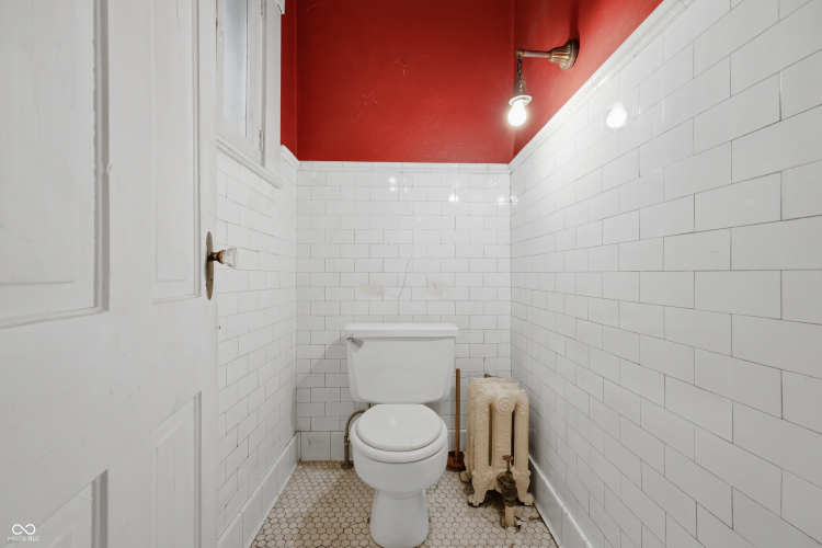 Listing Image 65