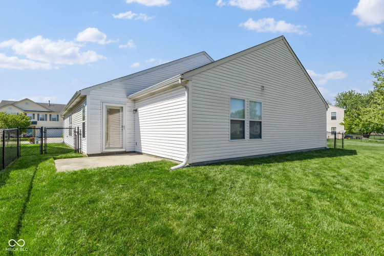 Listing Image 27