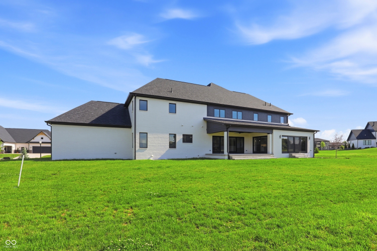 Listing Image 110