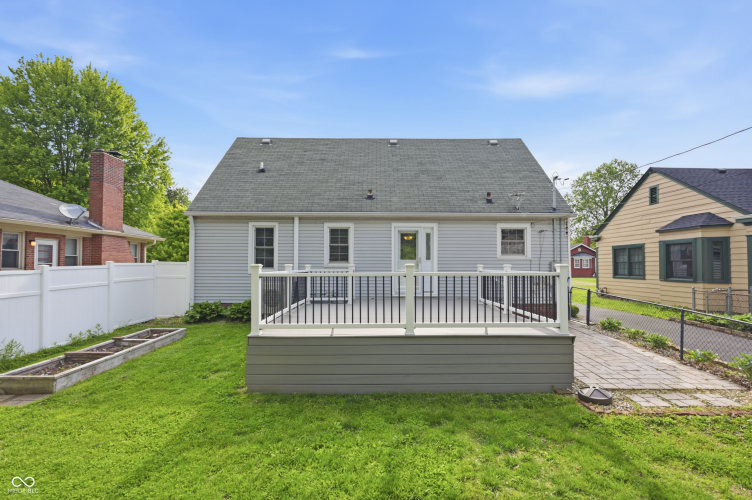 Listing Image 25