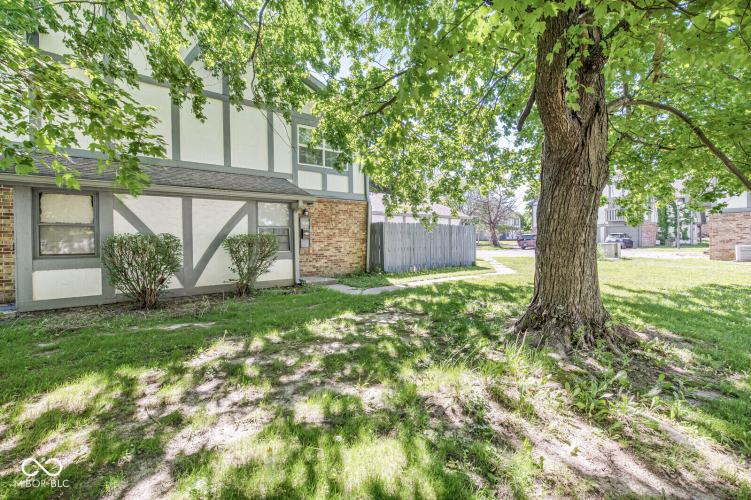 Listing Image 20