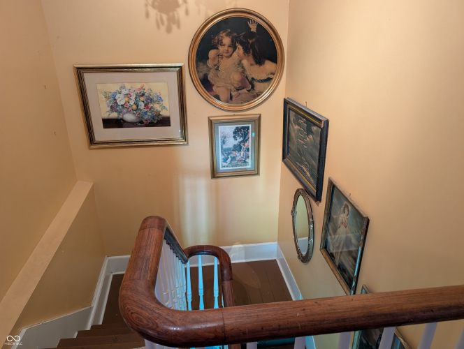 Listing Image 18