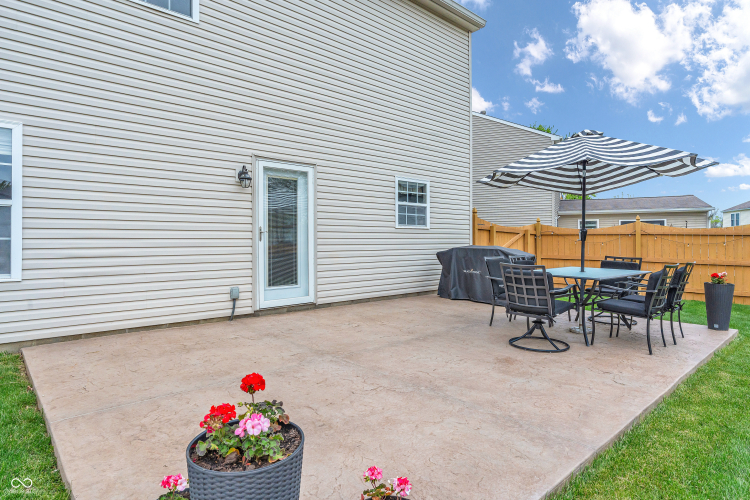 Listing Image 23