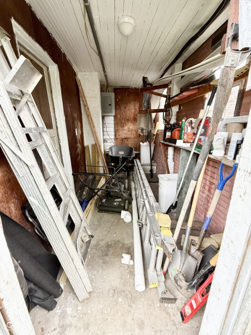 Listing Image 23
