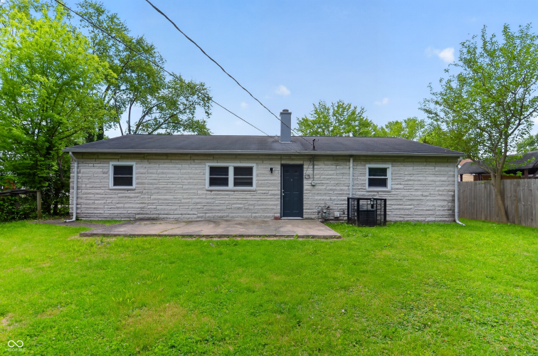 Listing Image 5