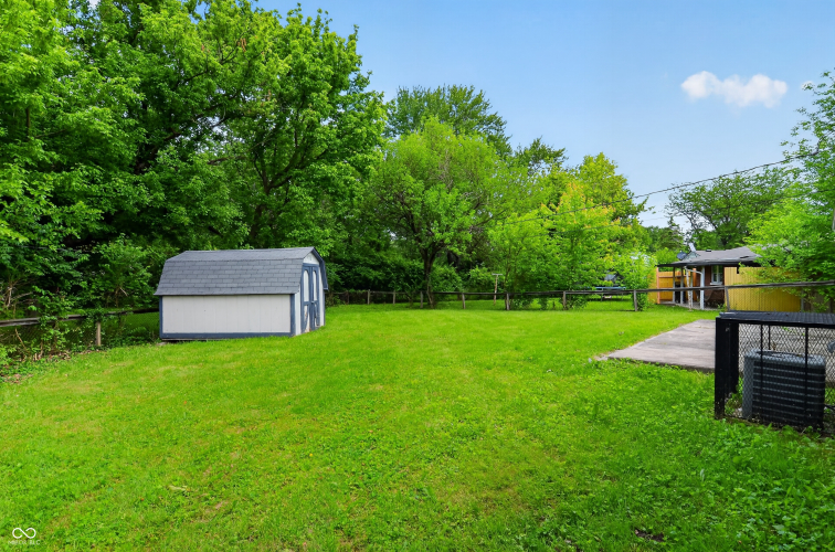 Listing Image 8
