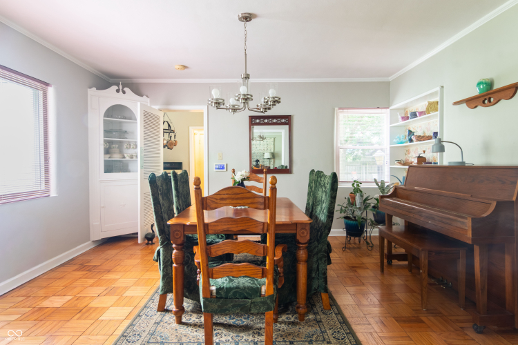 Listing Image 22