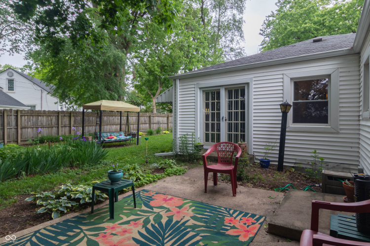 Listing Image 38