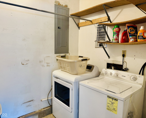Listing Image 19
