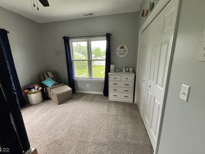 Listing Image 28