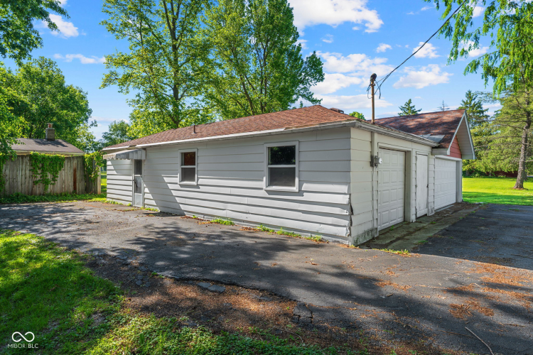 Listing Image 34