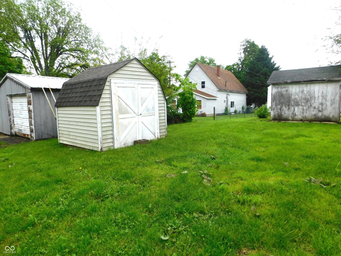 Listing Image 17