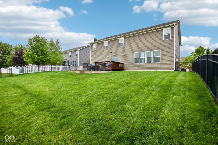 Listing Image 54