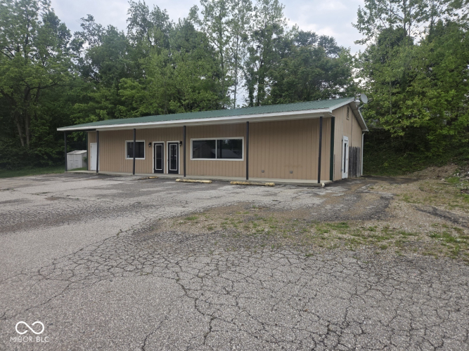 Listing Image 2