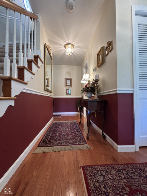 Listing Image 16