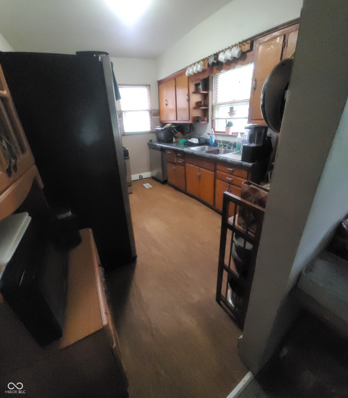 Listing Image 22