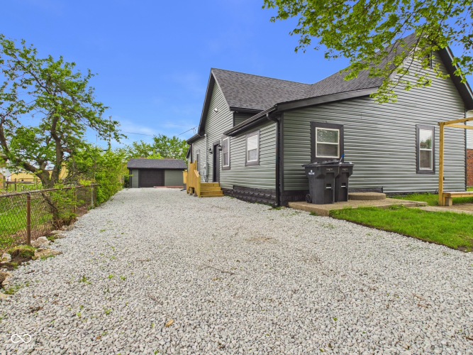 Listing Image 31
