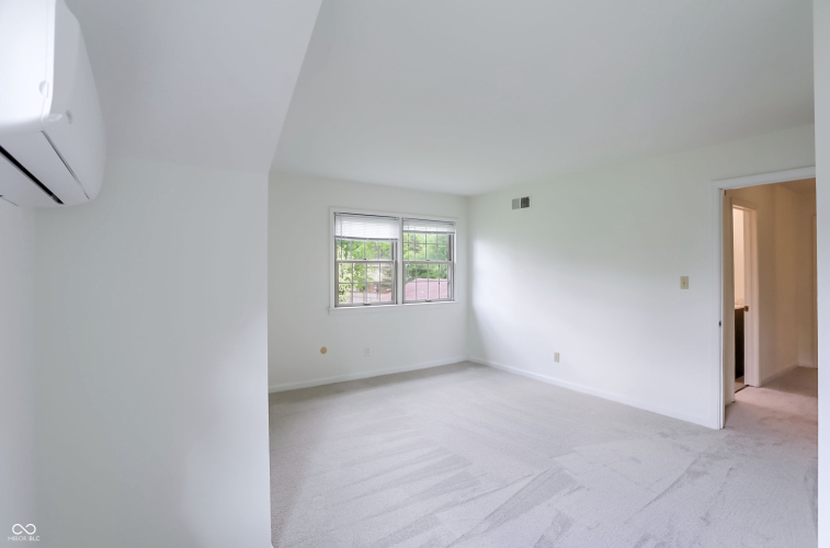 Listing Image 51