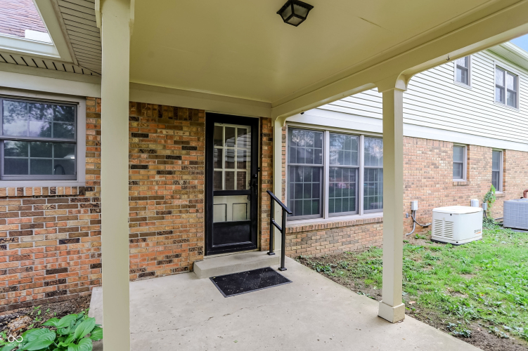 Listing Image 68