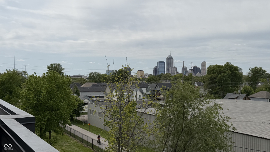 Listing Image 22