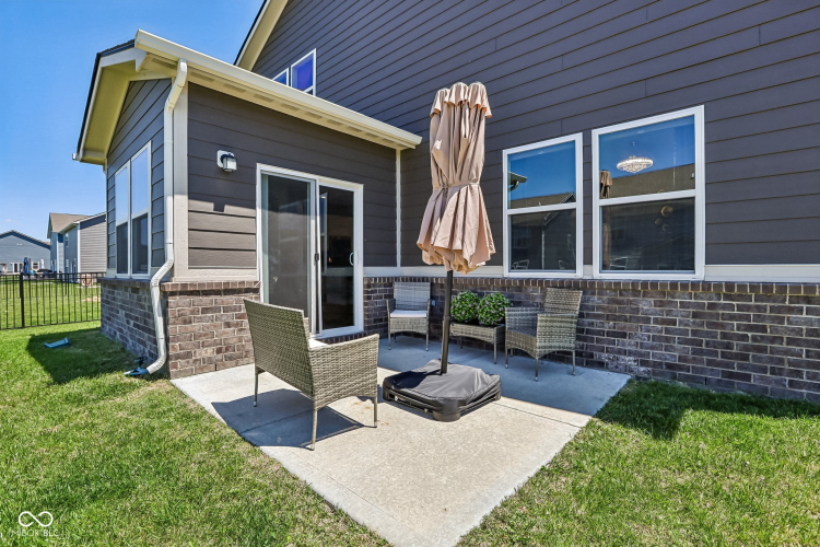 Listing Image 50