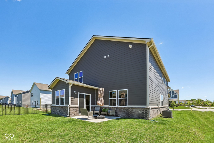 Listing Image 51