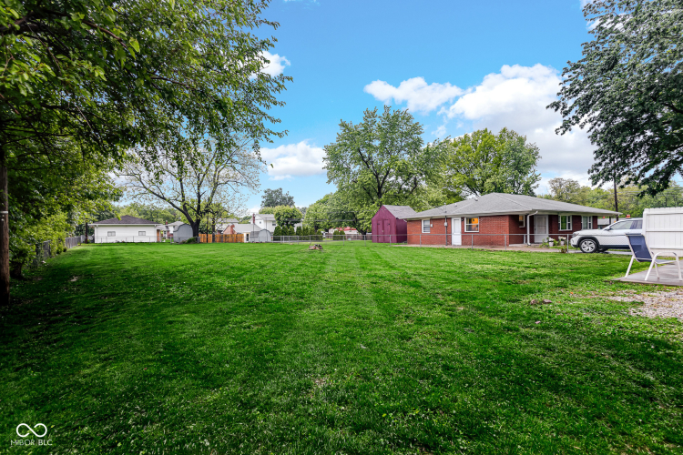 Listing Image 24