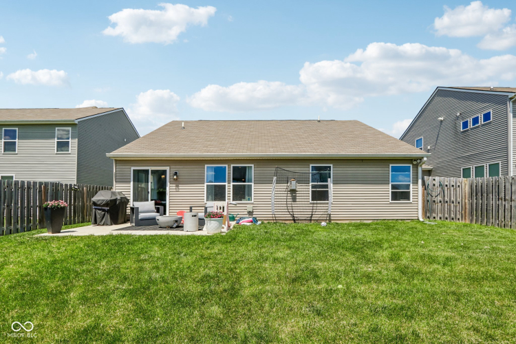 Listing Image 23