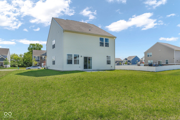 Listing Image 33