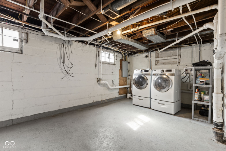 Listing Image 22