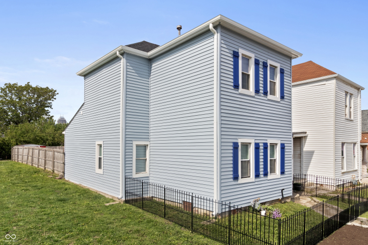Listing Image 2